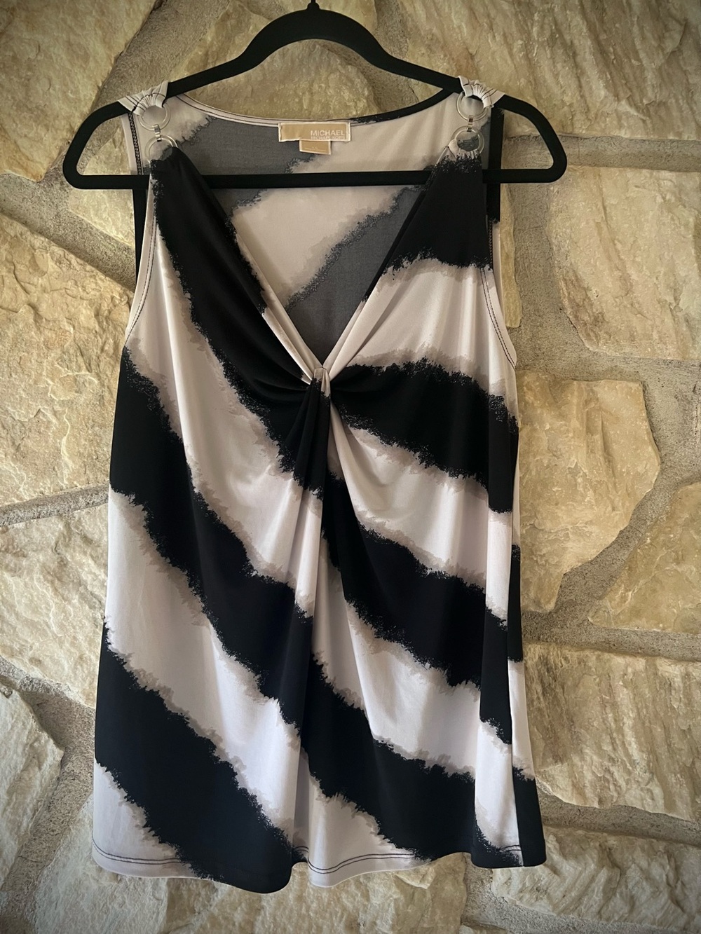 Michael Kors Black & Ivory Twist-Front Sleeveless Blouse L